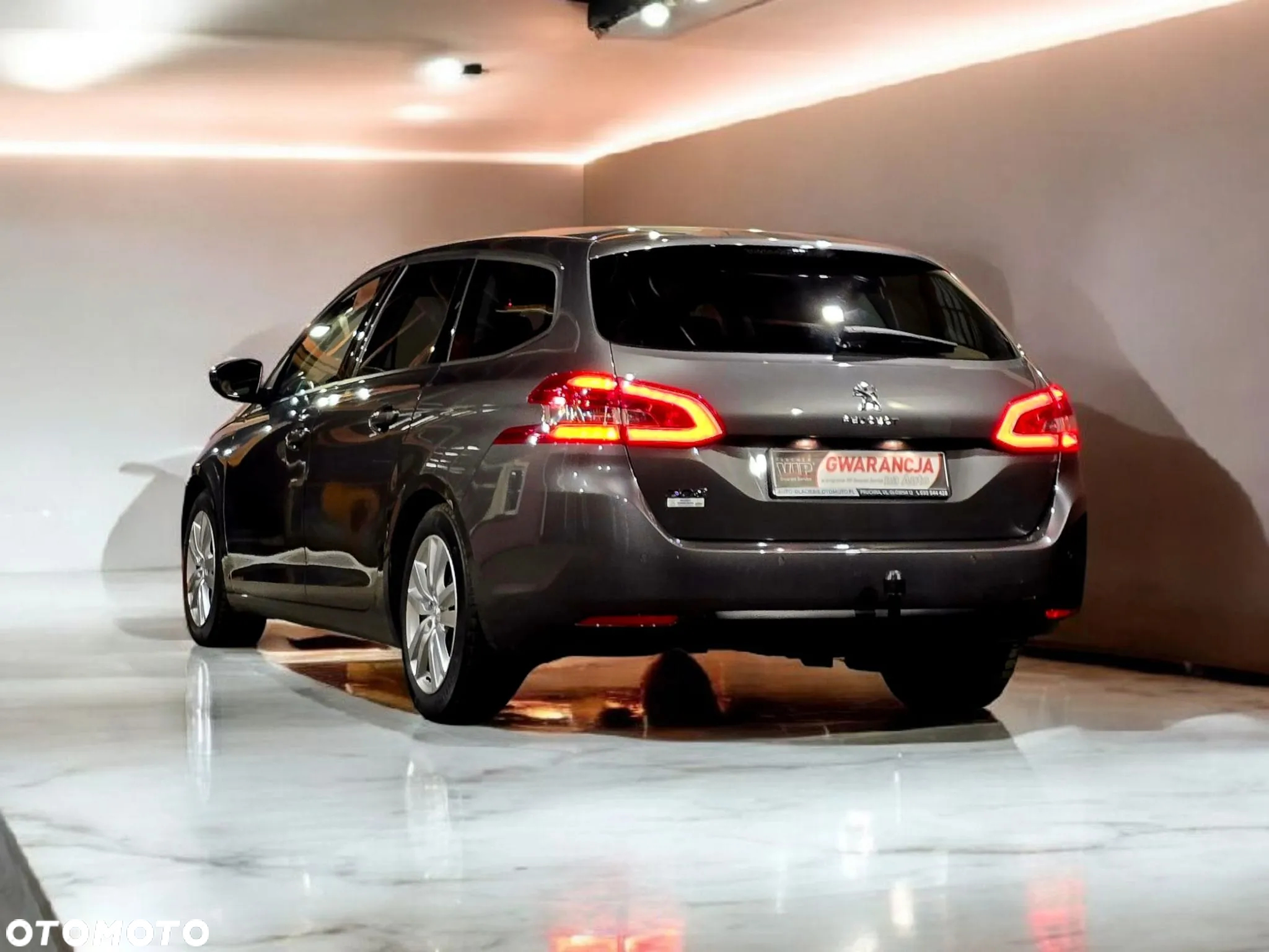 Peugeot 308 1.5 BlueHDi Business Line S&S - 2