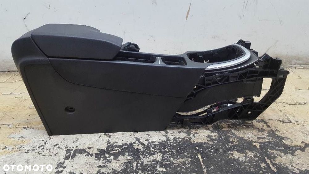 PODŁOKIETNIK TUNEL CZARNY OPEL INSIGNIA A EUROPA SKÓRA - 4