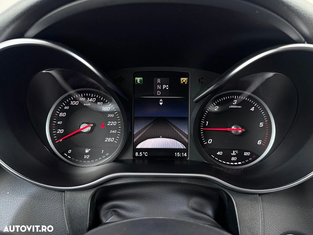 Mercedes-Benz GLC 250 d 4MATIC 9G-TRONIC AMG Line - 32
