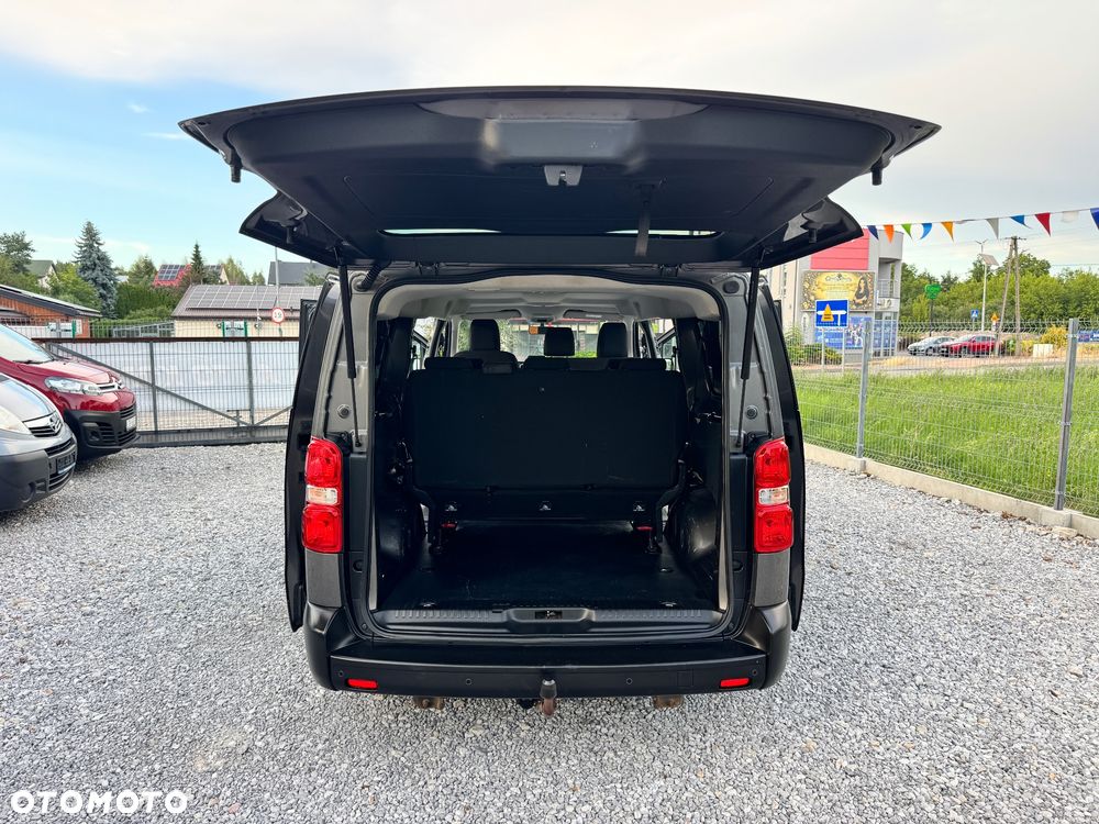 Opel Vivaro - 19