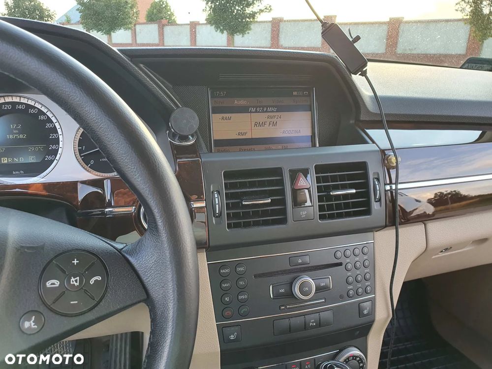 Mercedes-Benz GLK - 17