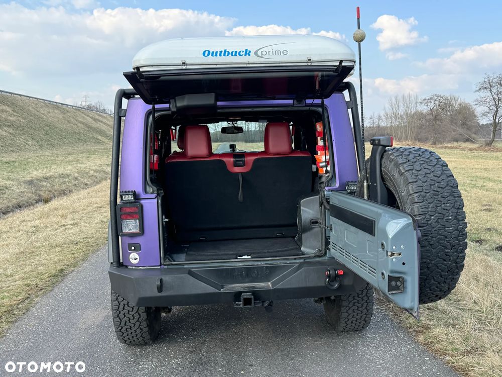 Jeep Wrangler - 7