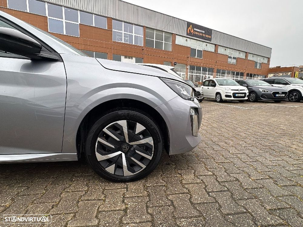 Peugeot 208 1.2 Hybrid Style e-DCS6 - 10