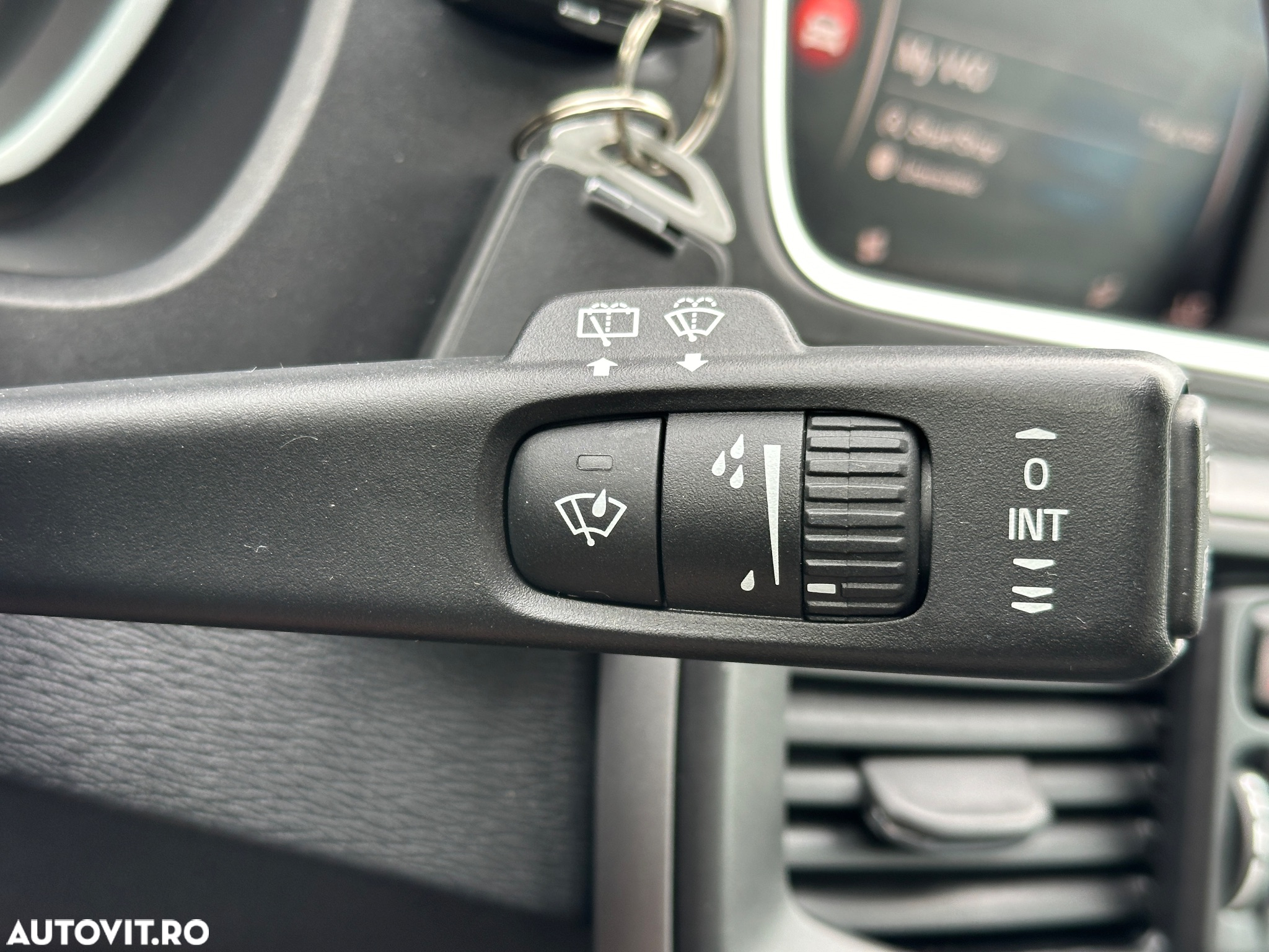 Volvo V40 - 36