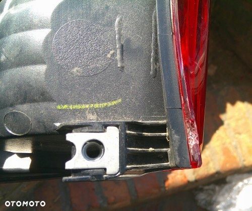 TOYOTA HILUX VIII LIFT 15+ PRAWA PRZEDNIA LAMPA ORYGINAŁ - 10
