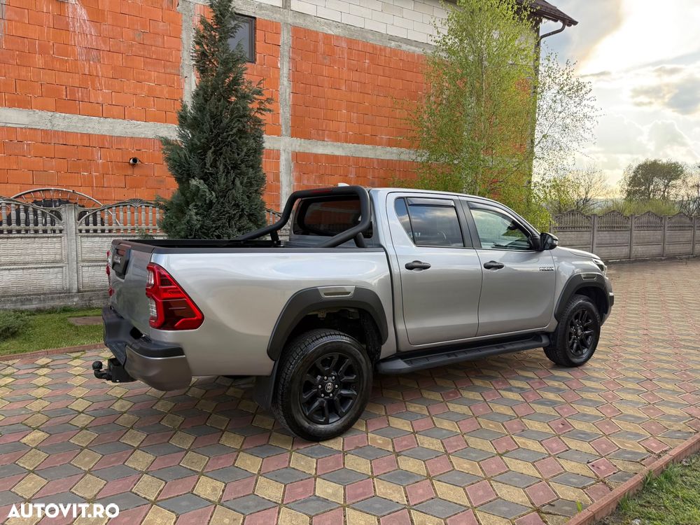 Toyota Hilux 2.8D 204CP 4x4 Double Cab AT Invincible - 12