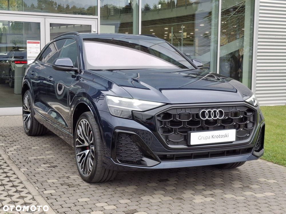 Audi Q8 - 7