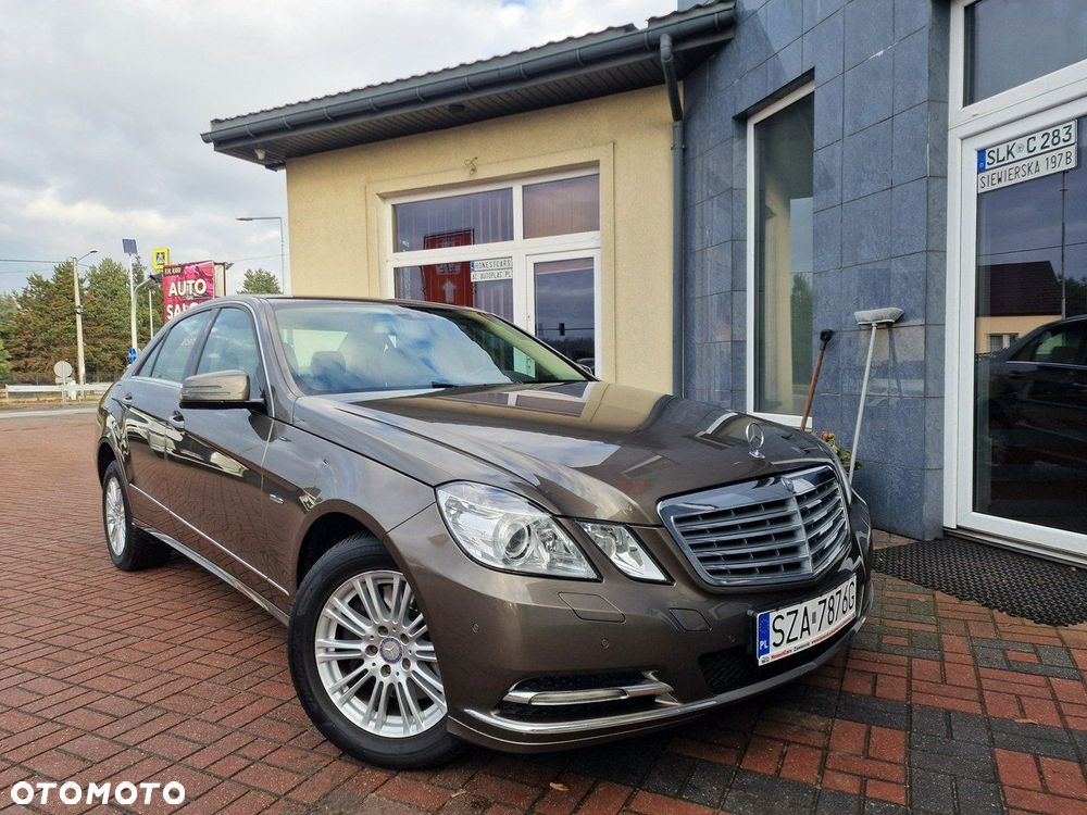 Mercedes-Benz Klasa E - 9