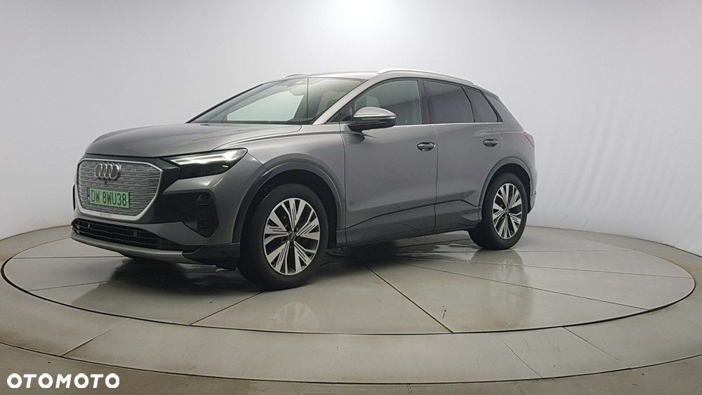 Audi Q4 e-tron - 3
