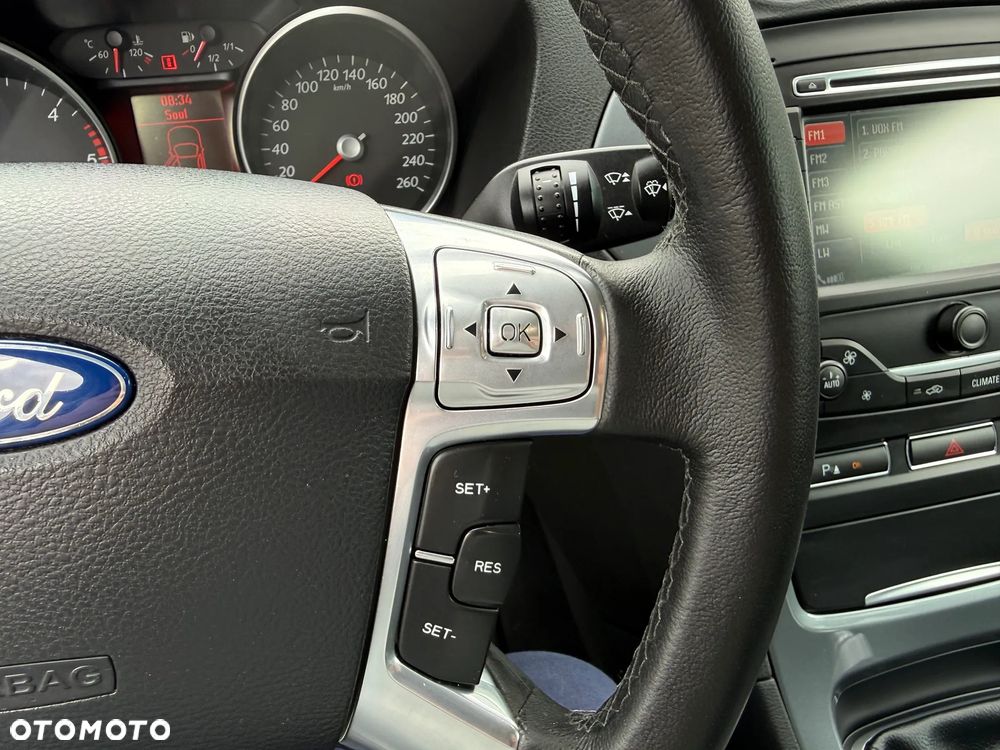 Ford Mondeo 2.0 TDCi Champions Edition - 31