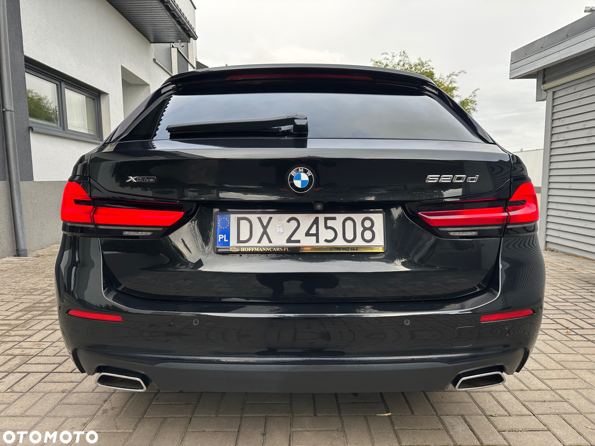 BMW Seria 5 520d xDrive Touring - 15