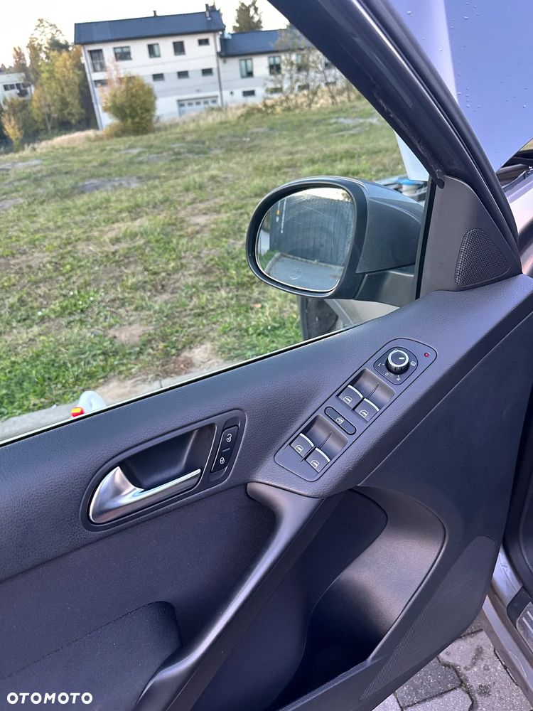 Volkswagen Tiguan - 29