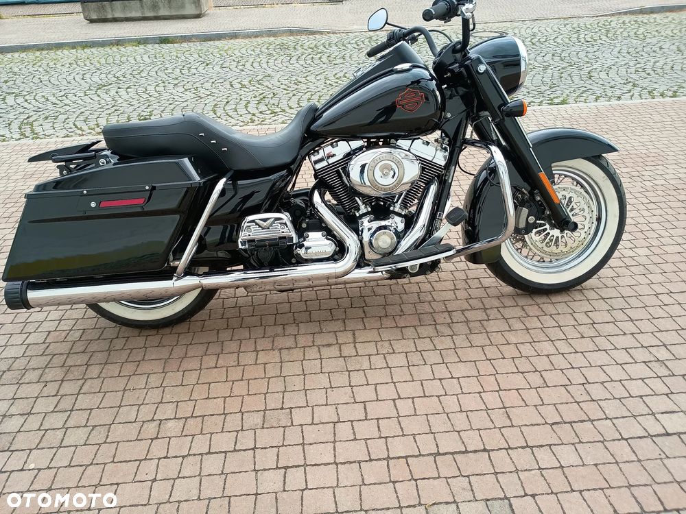 Harley-Davidson Touring Road King - 2