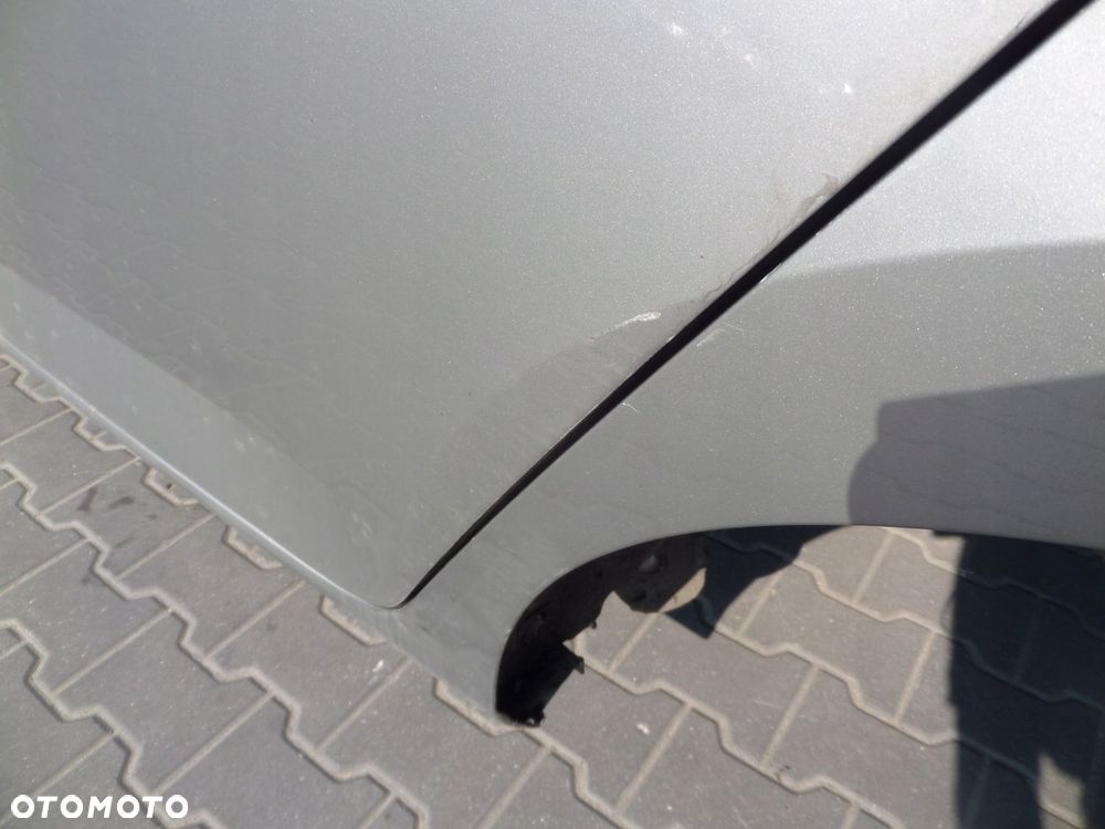 skoda fabia iii 3 hb drzwi tylne lewe tył w kolor lf8h - 3