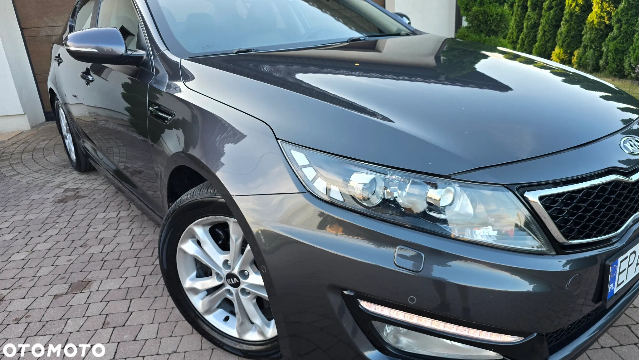 Kia Optima - 12