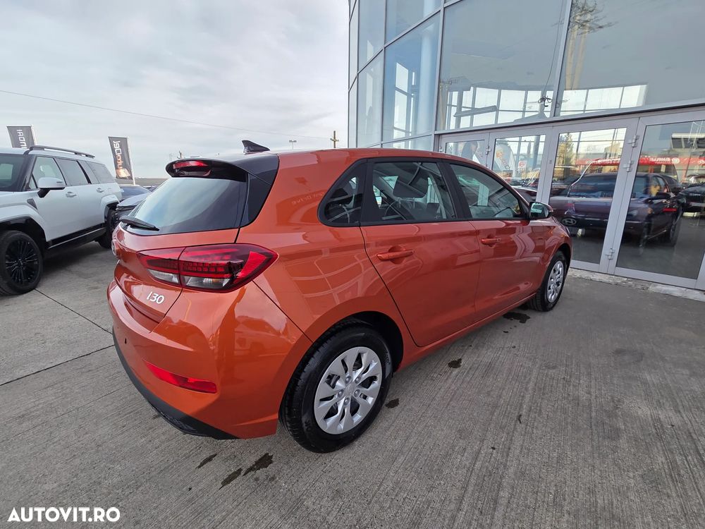 Hyundai i30 1.5 96CP M/T Comfort - 3