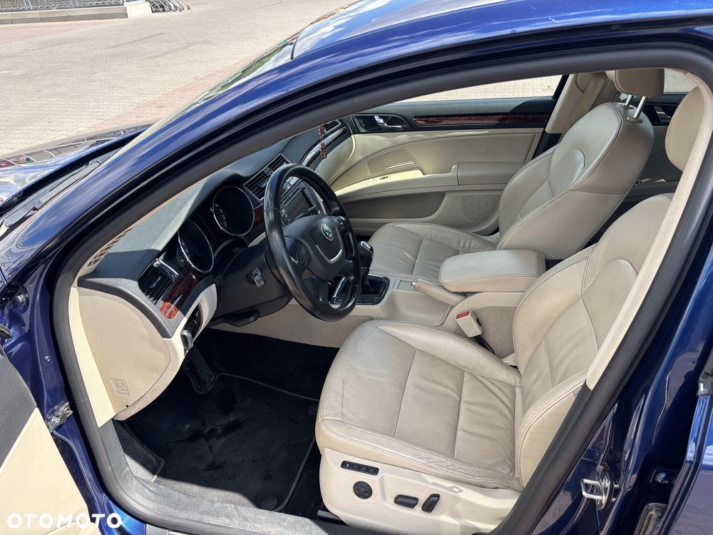 Skoda Superb - 8