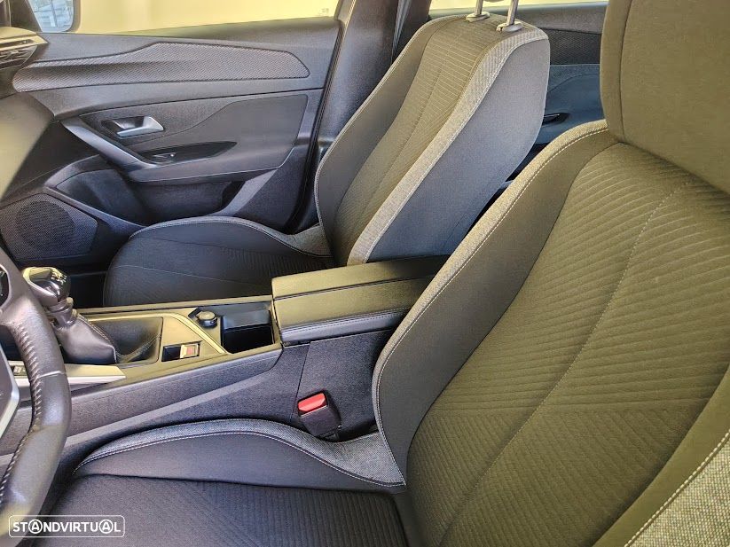 Peugeot 308 SW 1.2 PureTech Active - 8