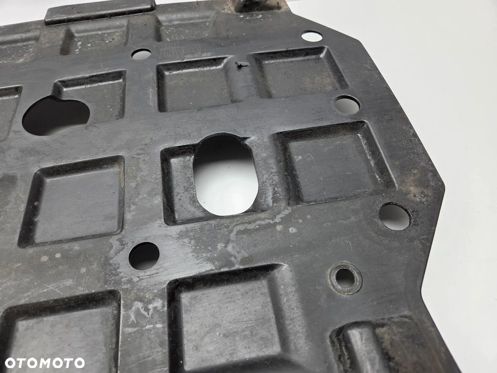 OSLONA SPODU PLYTA  TGB BLADE 425 - 5