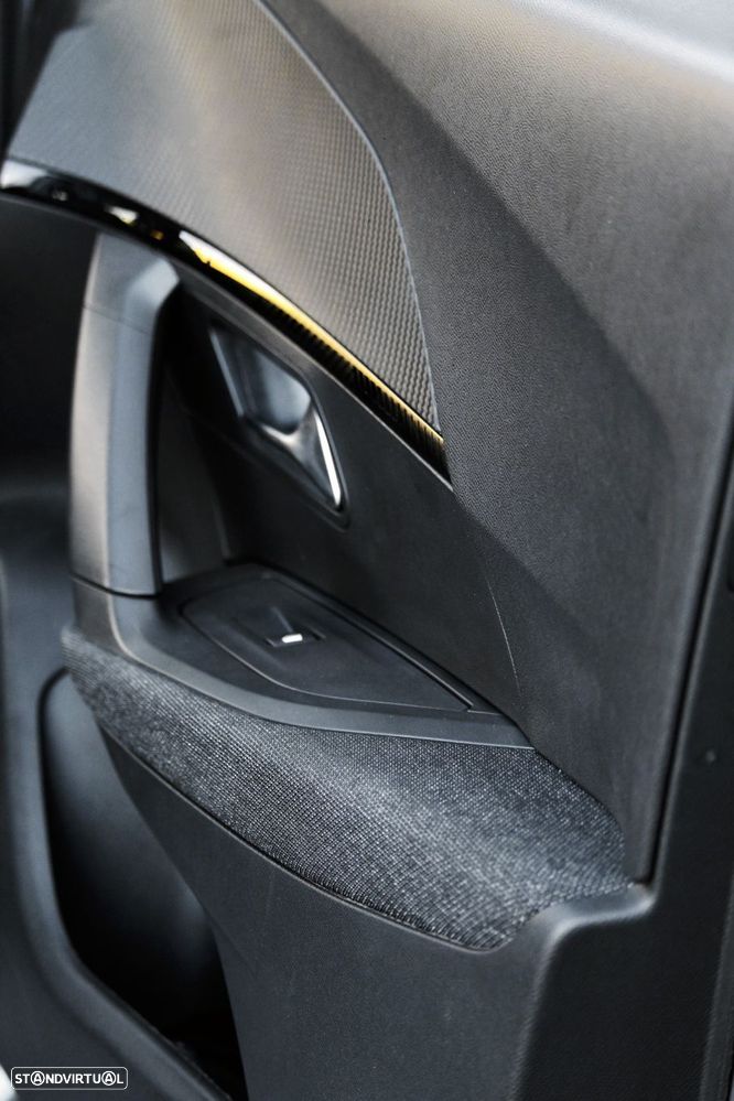 Peugeot 2008 1.2 PureTech Style - 22