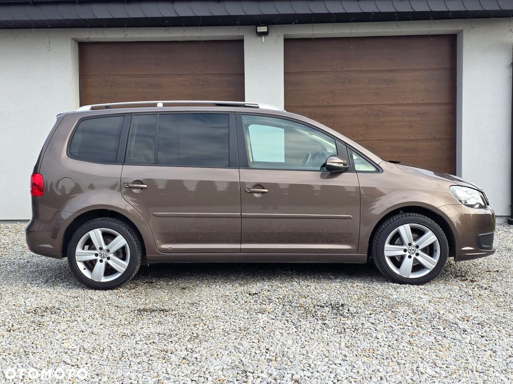 Volkswagen Touran 1.6 TDI DPF Highline DSG - 3