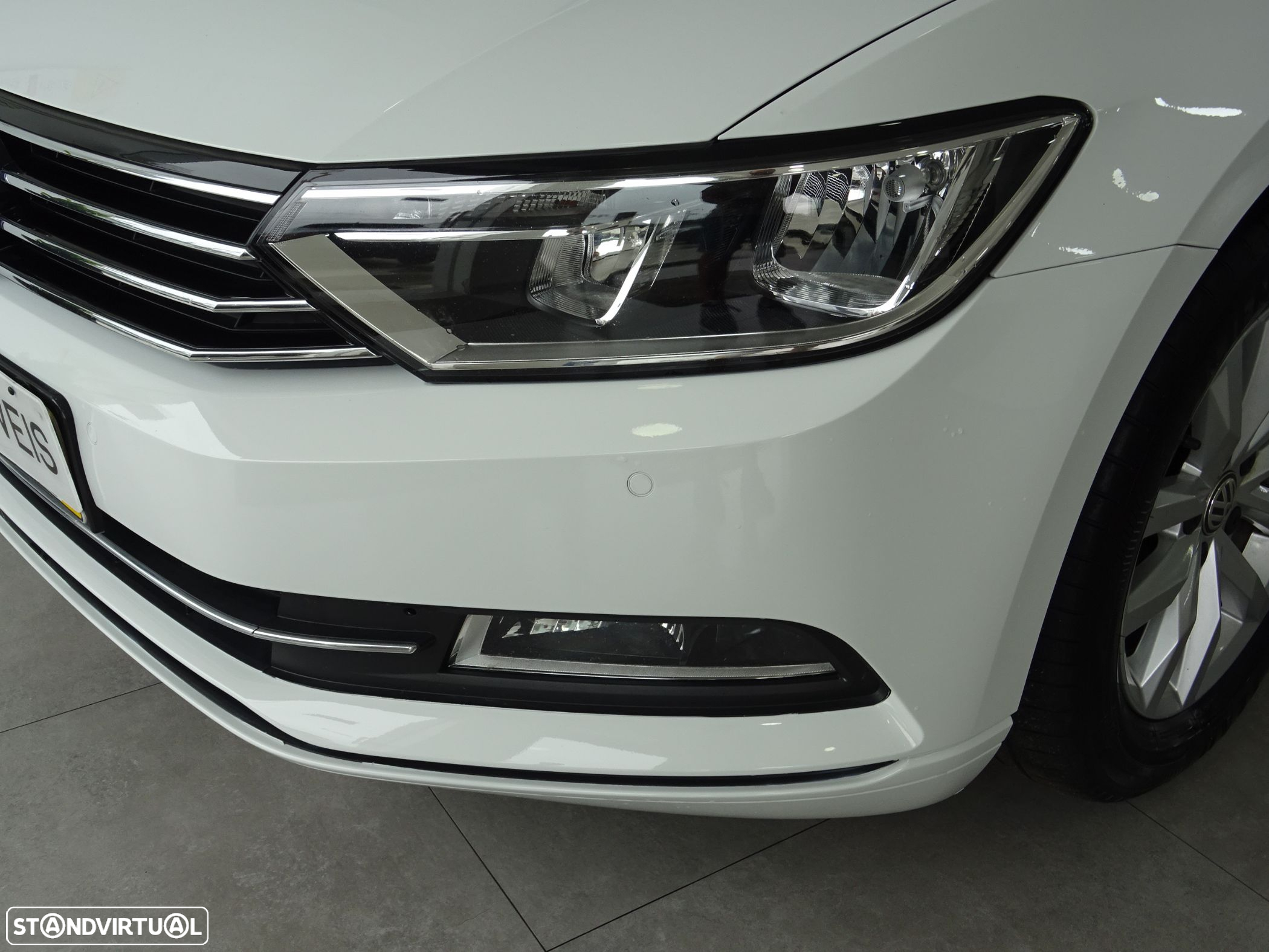 VW Passat Variant 1.6 TDI Confortline DSG - 6