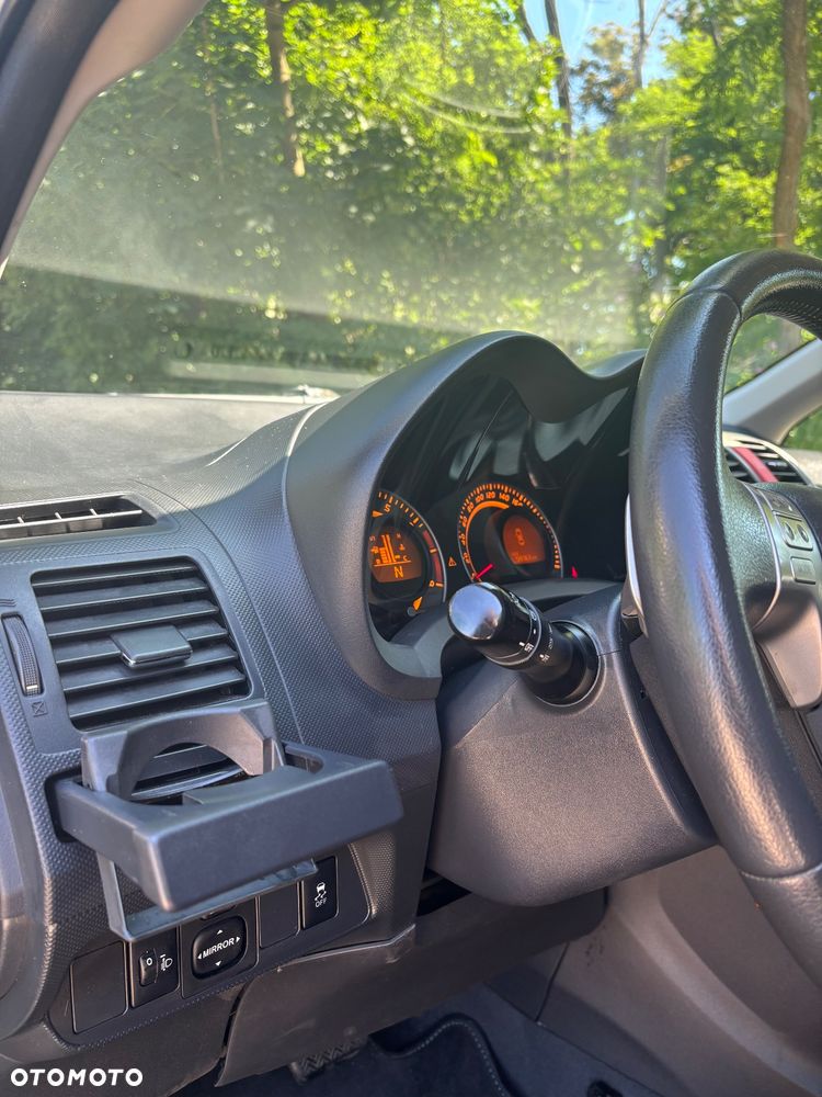 Toyota Auris - 14