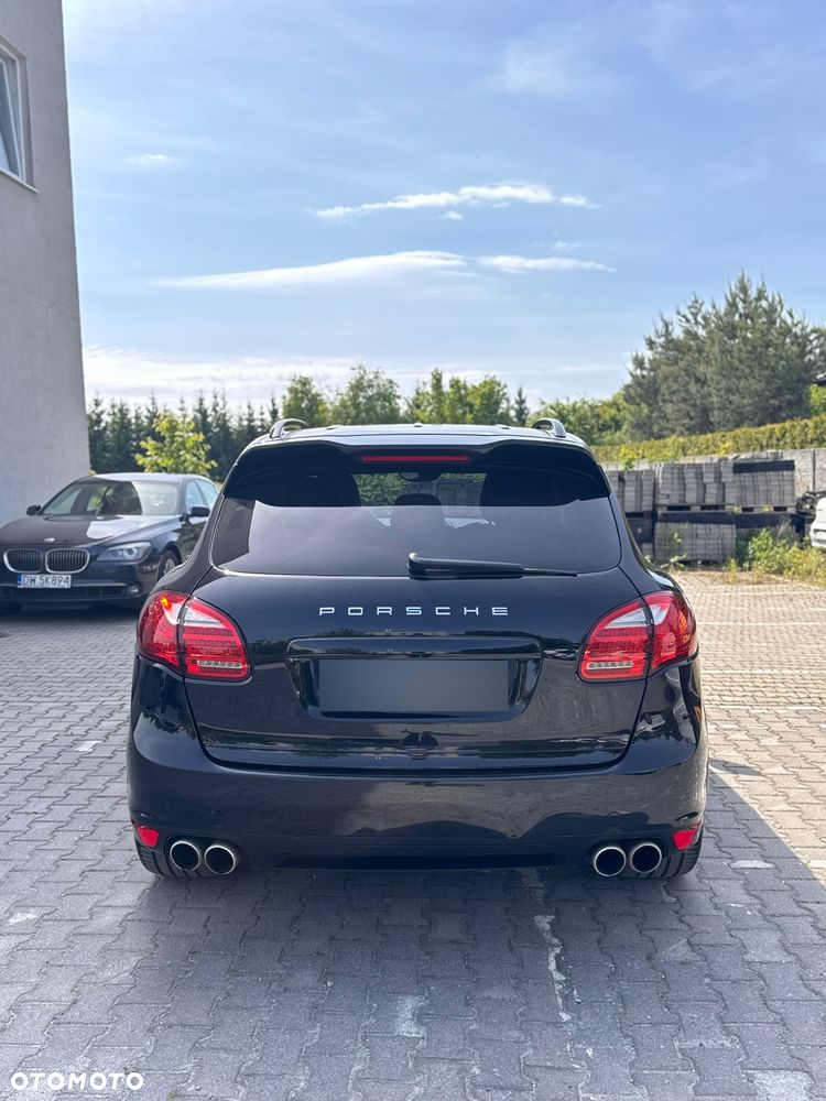 Porsche Cayenne Turbo - 5