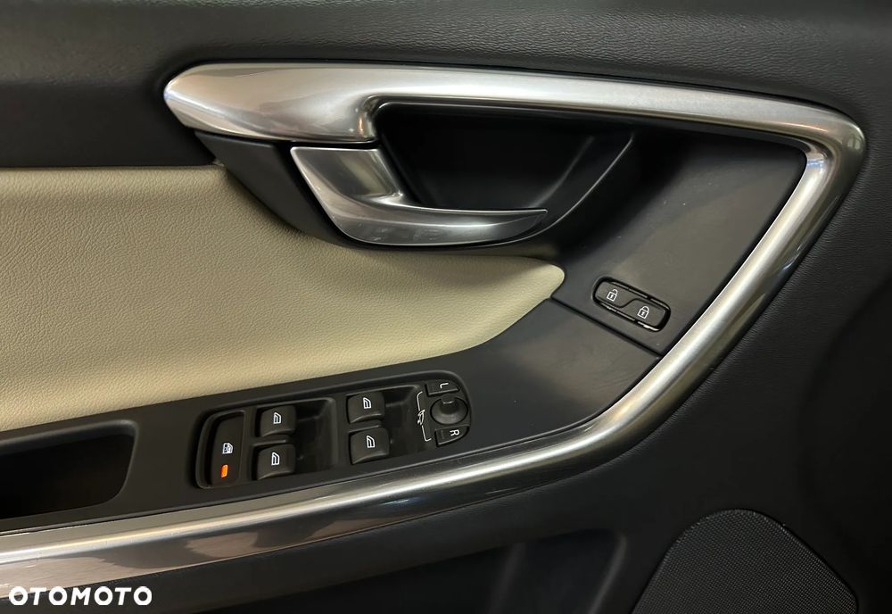 Volvo XC 60 D4 Drive-E Summum - 21