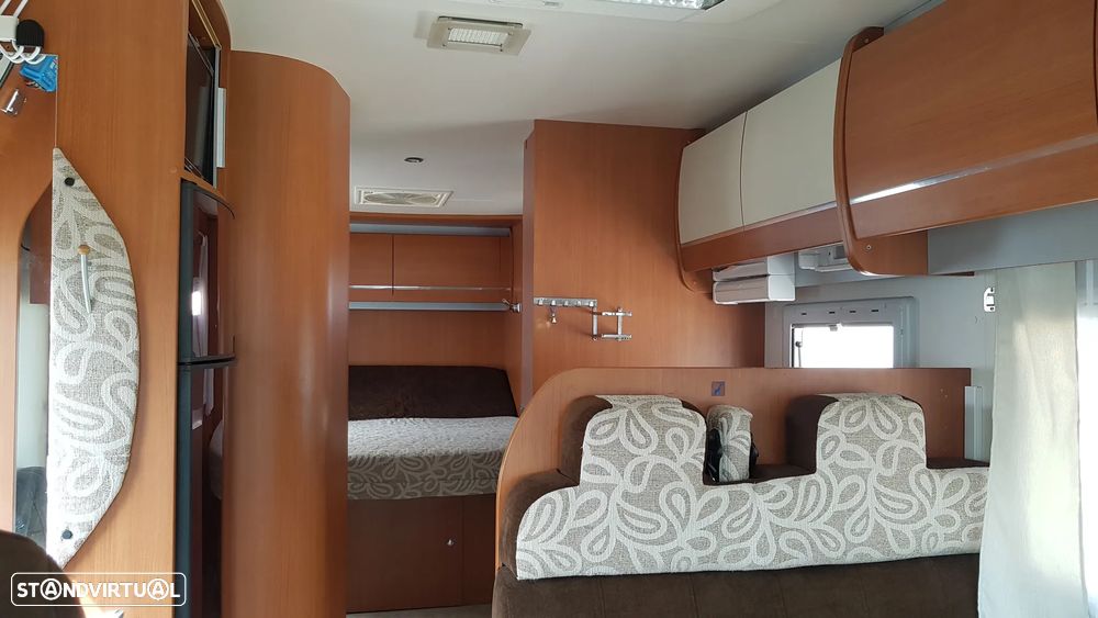 Challenger Mageo 3018 cama central - 24