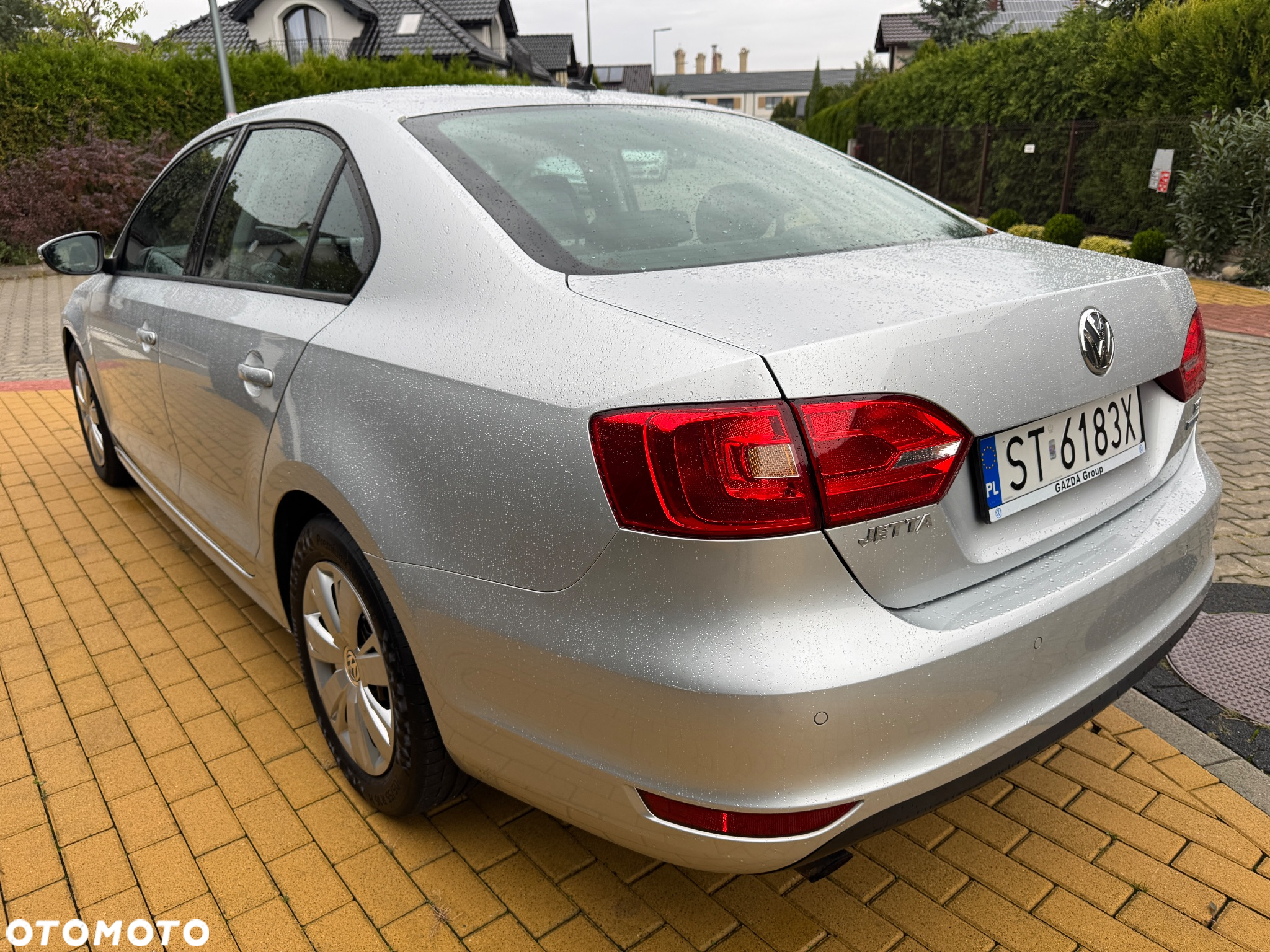 Volkswagen Jetta - 32