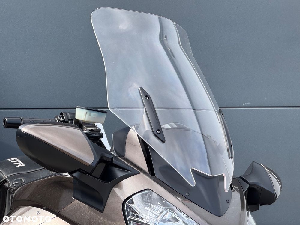Kawasaki GTR - 2