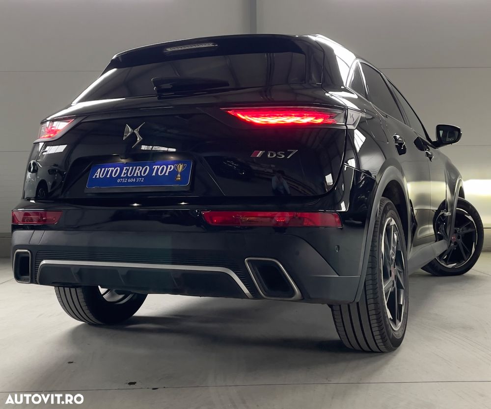 DS Automobiles DS 7 Crossback - 11