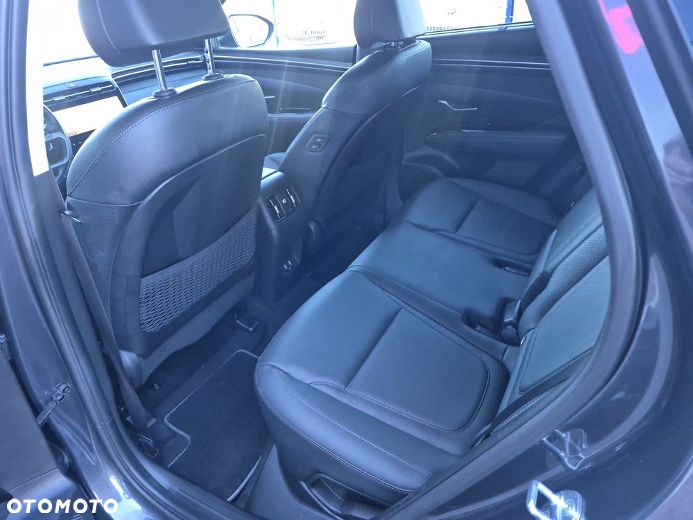 Hyundai Tucson - 30