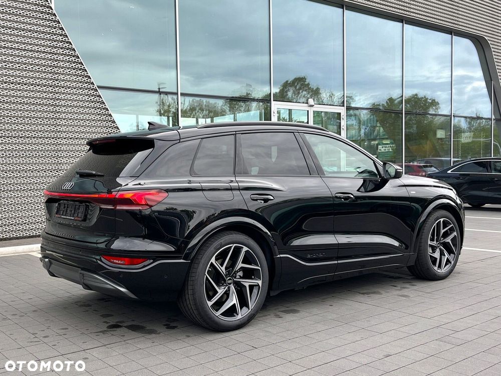 Audi Q6 e-tron - 28