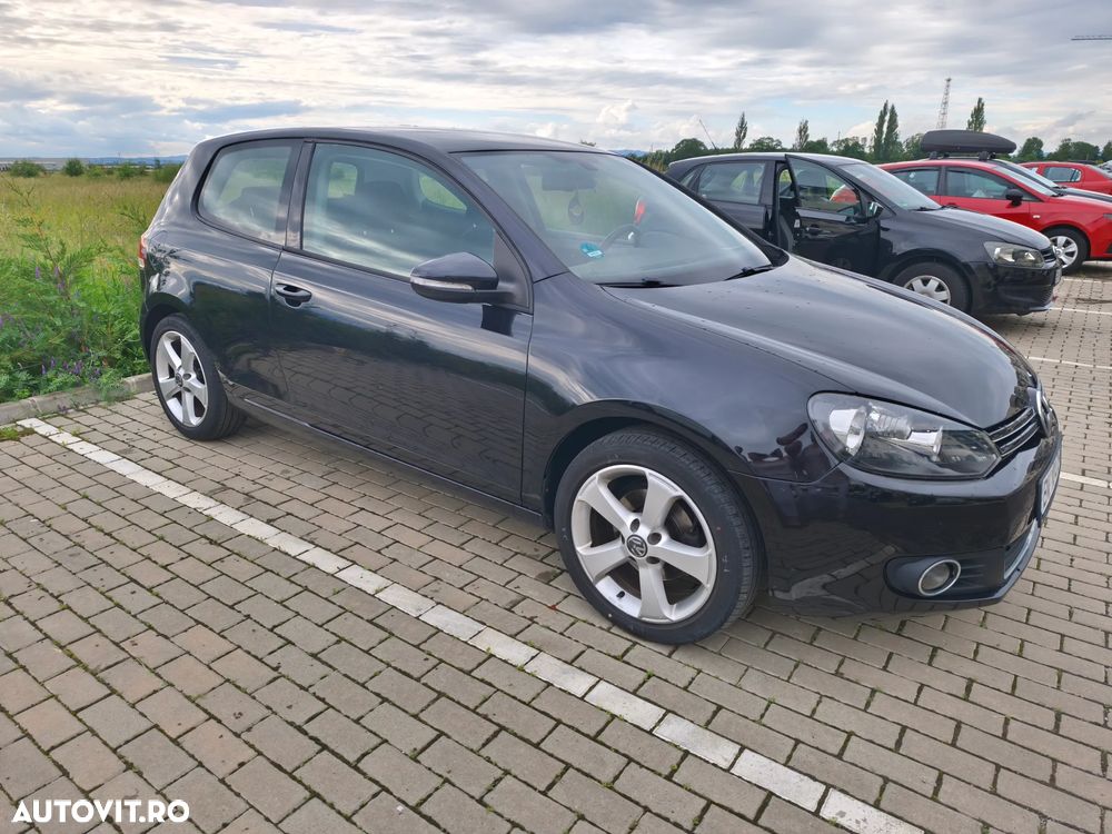 Volkswagen Golf 1.6 TDI - 11