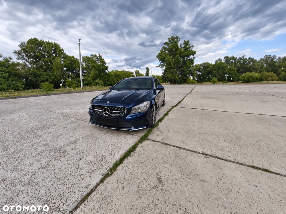 Mercedes-Benz CLA 250 4-Matic - 13