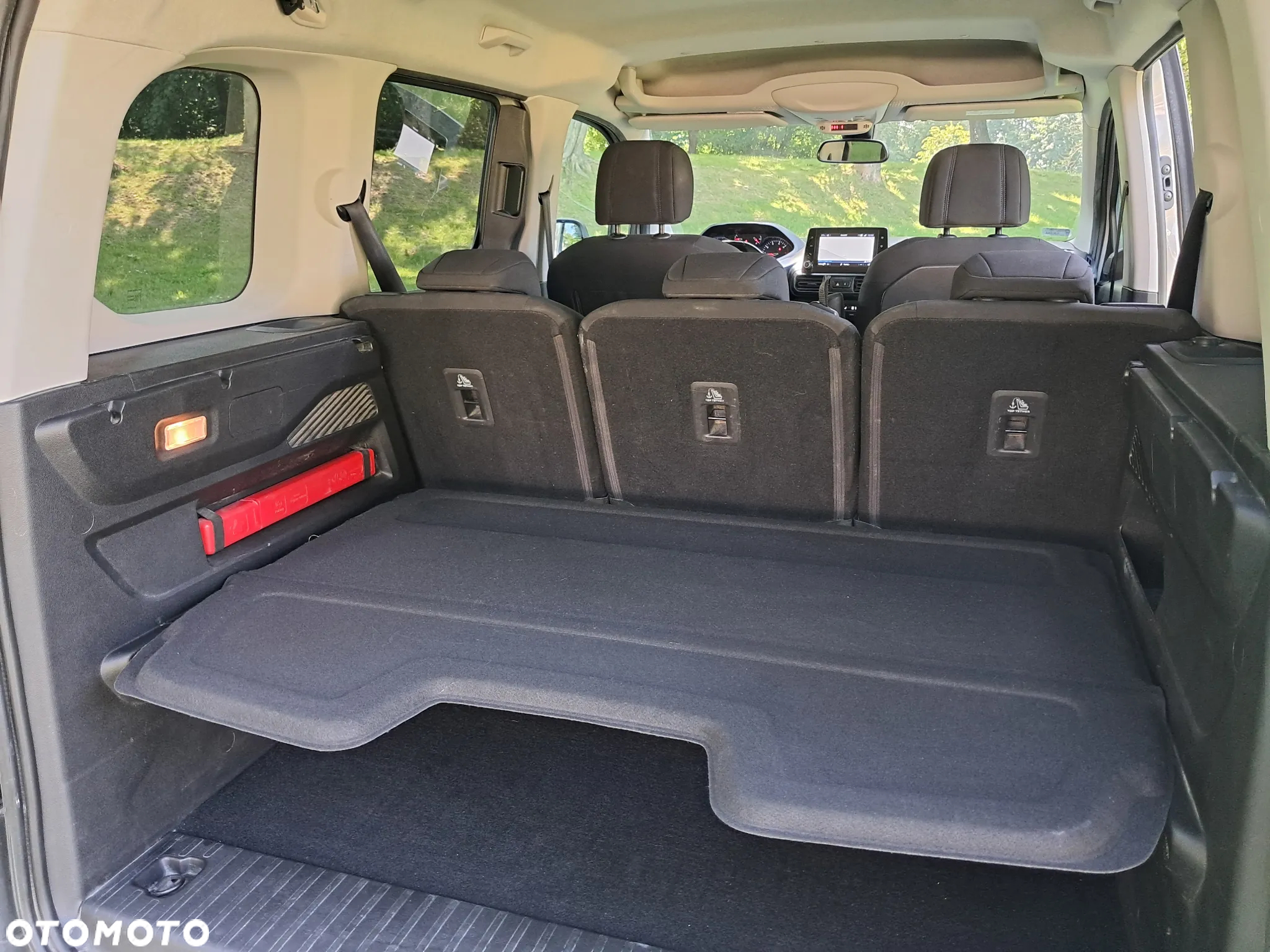 Peugeot Rifter 1.5 BlueHDI Allure Pack S&S - 10