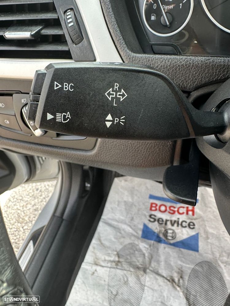 BMW 320 d Line Luxury Auto - 15