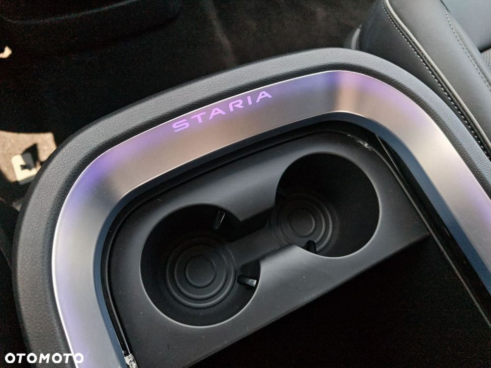 Hyundai Staria - 20