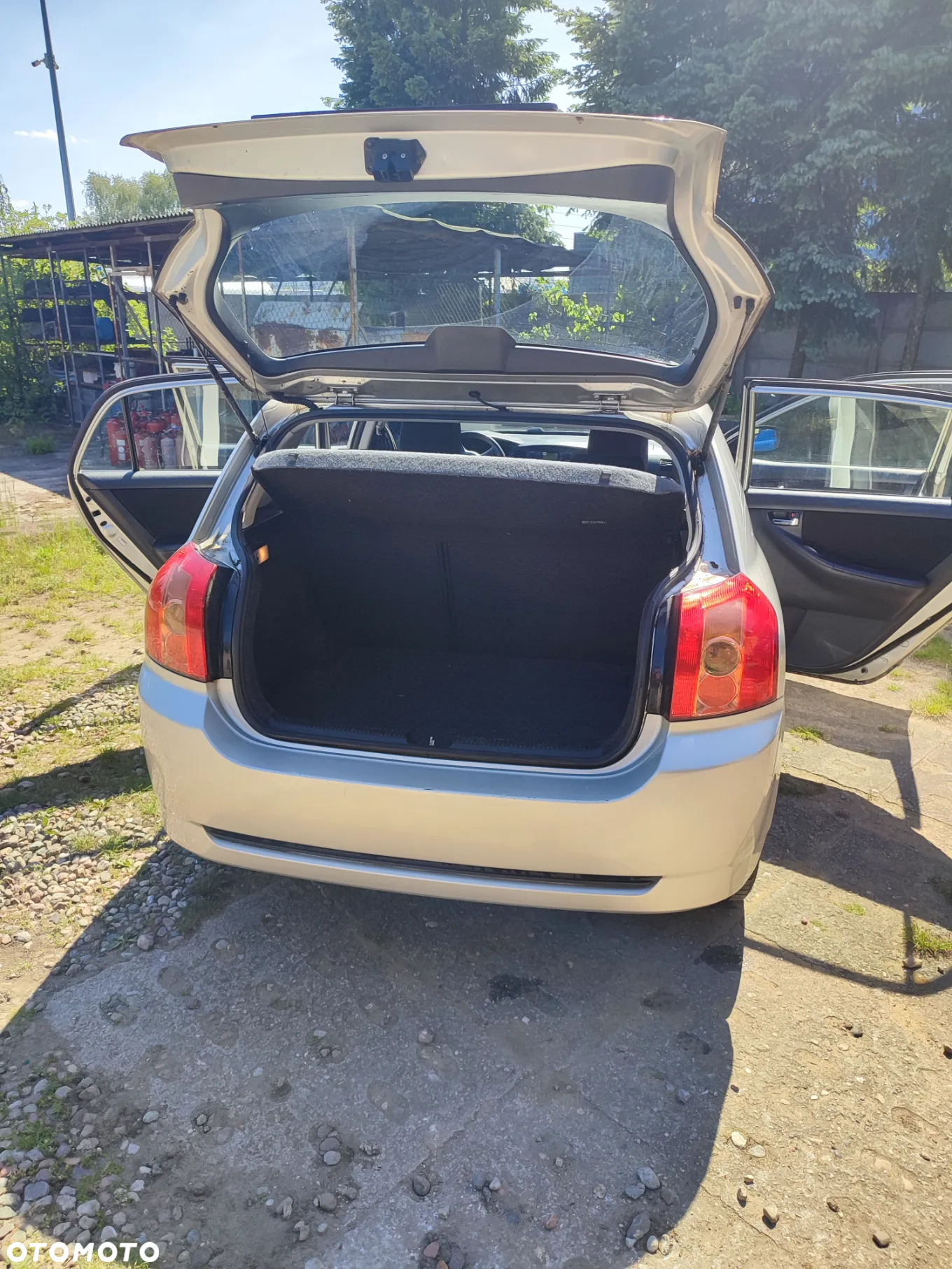 Toyota Corolla 1.6 VVT-i Dynamic - 8