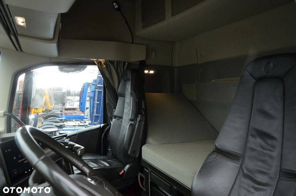 Volvo FH 540 / 2022r / FULL AIR / VOITH! / KLIMA P. / ACC / SKÓRY / LED / GERMAN TRUCK / 8940 - 22