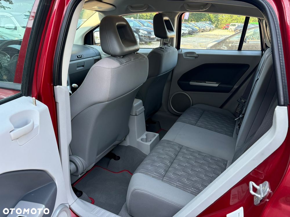 Dodge Caliber 1.8 S - 13