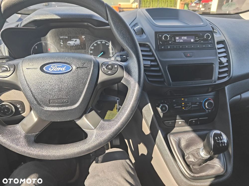 Ford Ttansit Connect - 16