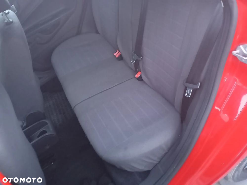 Ford Fiesta 1.0 Celebration - 15