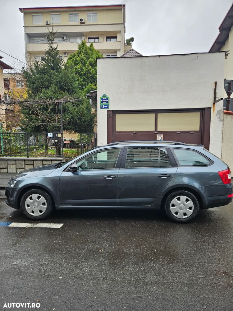 Skoda Octavia 1.6 TDI GREENLINE - 2