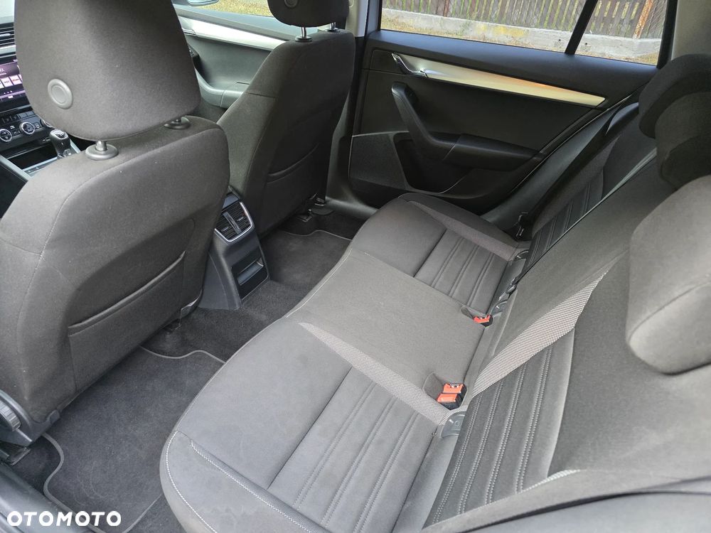 Skoda Octavia 1.6 TDI Ambition - 6