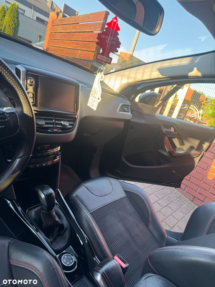Peugeot 2008 1.2 Pure Tech Crossway S&S - 14
