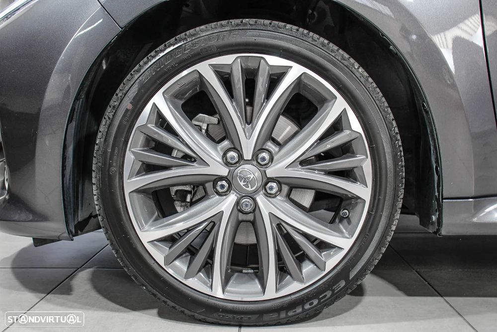 Toyota Yaris 1.5 HDF Luxury - 13