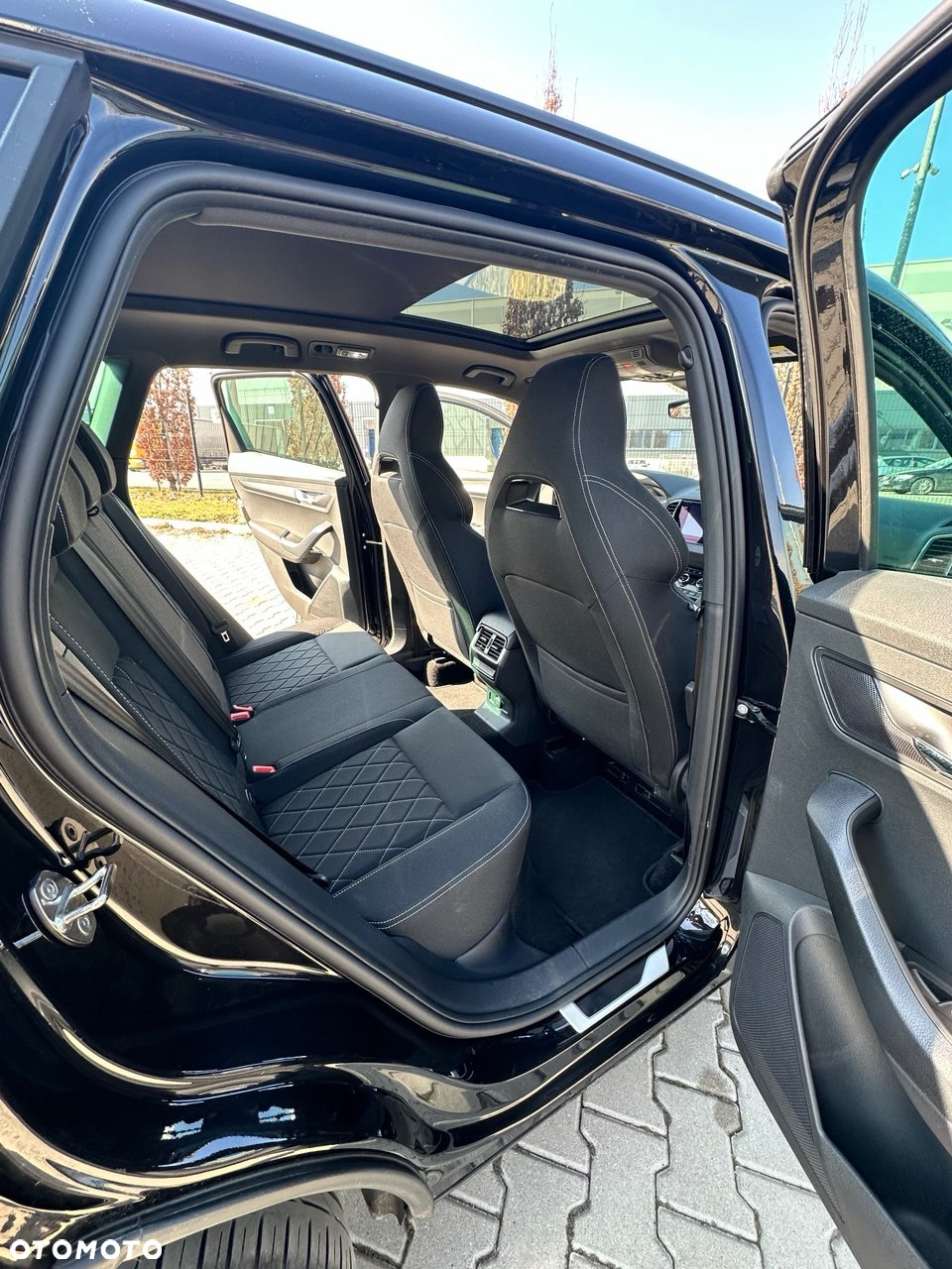 Skoda Karoq 2.0 TSI 4x4 DSG Sportline - 15